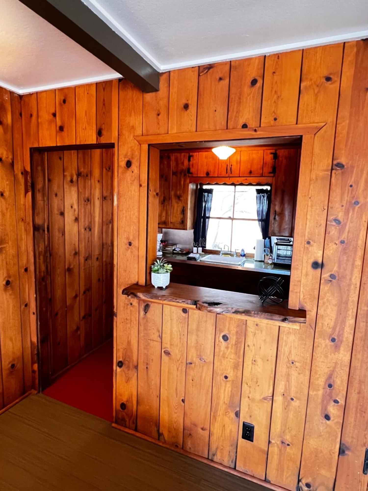 Joshua Tree Ranch House Motel - Downtown - Room #8 ภายนอก รูปภาพ