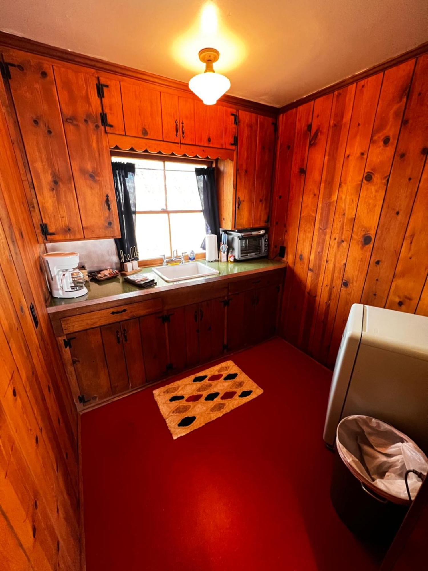 Joshua Tree Ranch House Motel - Downtown - Room #8 ภายนอก รูปภาพ